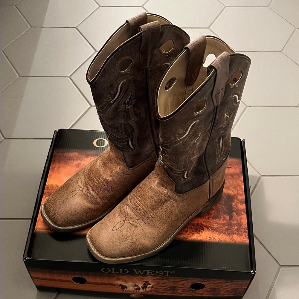 Old West boys Tan and Brown Cowboy Boots